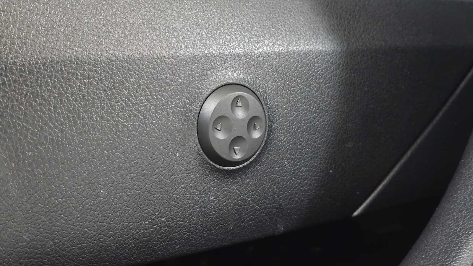 2025 Mercedes-Benz GLC 300 GLC 300