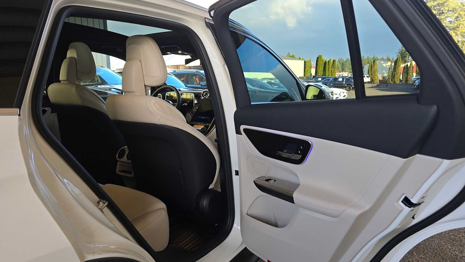 2026 Mercedes-Benz GLC GLC 300