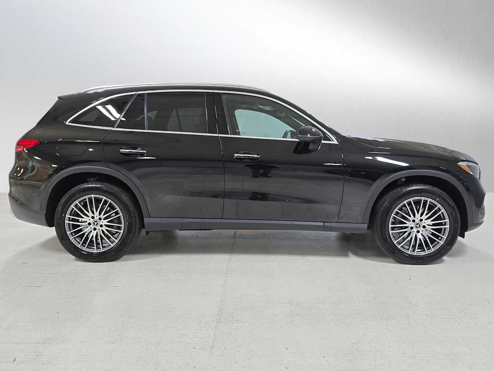 2026 Mercedes-Benz GLC 300 GLC 300