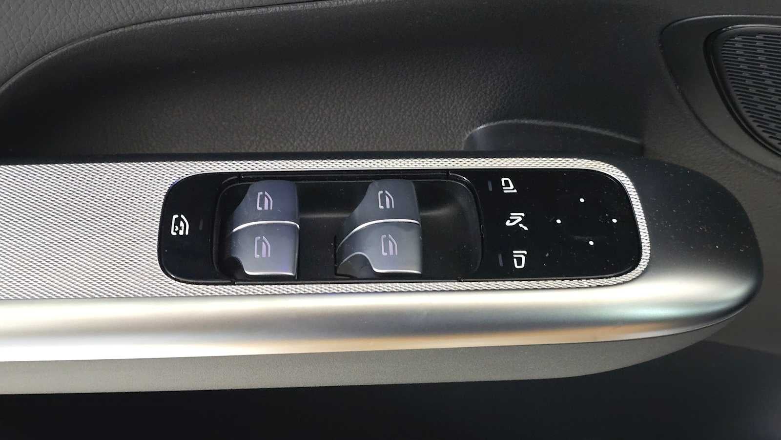 2026 Mercedes-Benz GLC 300 GLC 300