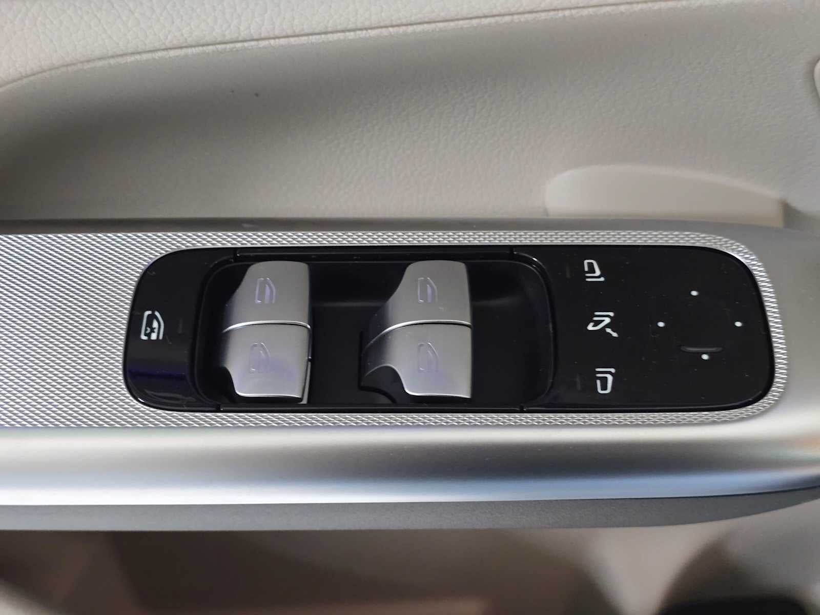 2027 Mercedes-Benz GLC 300 4MATIC® SUV