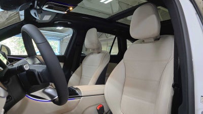 2026 Mercedes-Benz GLC 300 GLC 300