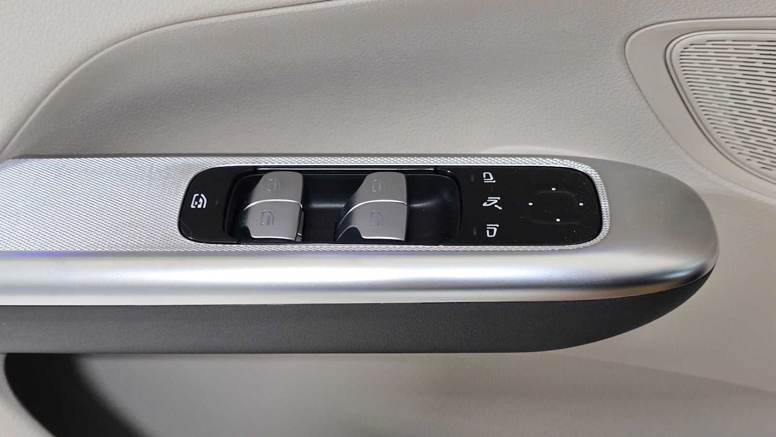 2026 Mercedes-Benz GLC 300 GLC 300