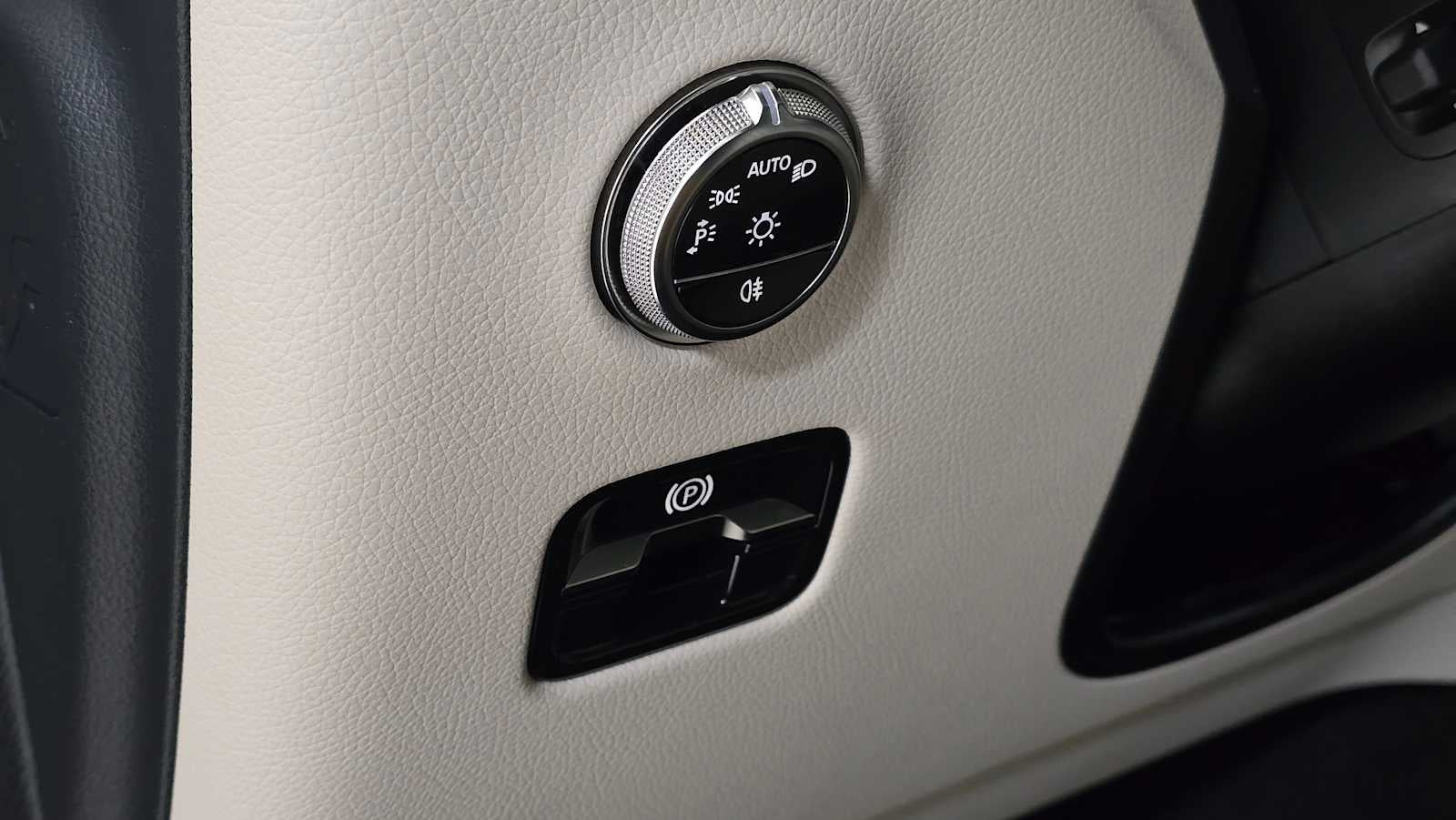 2026 Mercedes-Benz GLC 300 GLC 300