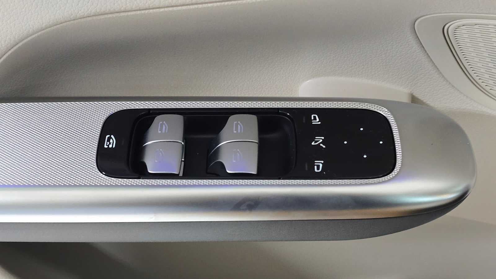 2026 Mercedes-Benz GLC 300 GLC 300