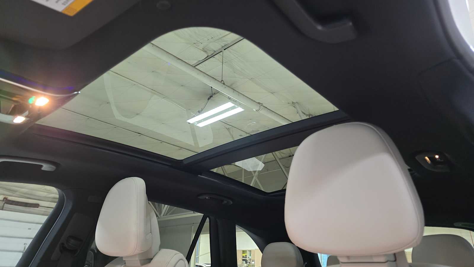 2026 Mercedes-Benz GLC 300 GLC 300