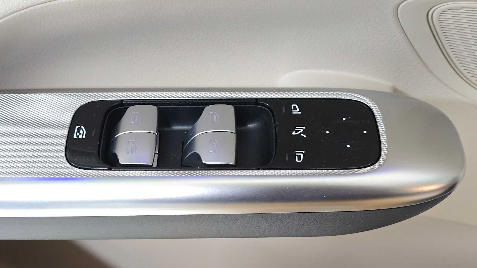 2026 Mercedes-Benz GLC 300 GLC 300