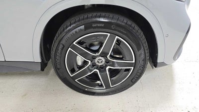 2026 Mercedes-Benz GLC 300 GLC 300