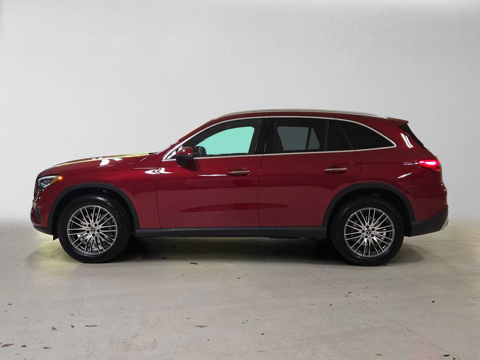 2027 Mercedes-Benz GLC 300 4MATIC® SUV