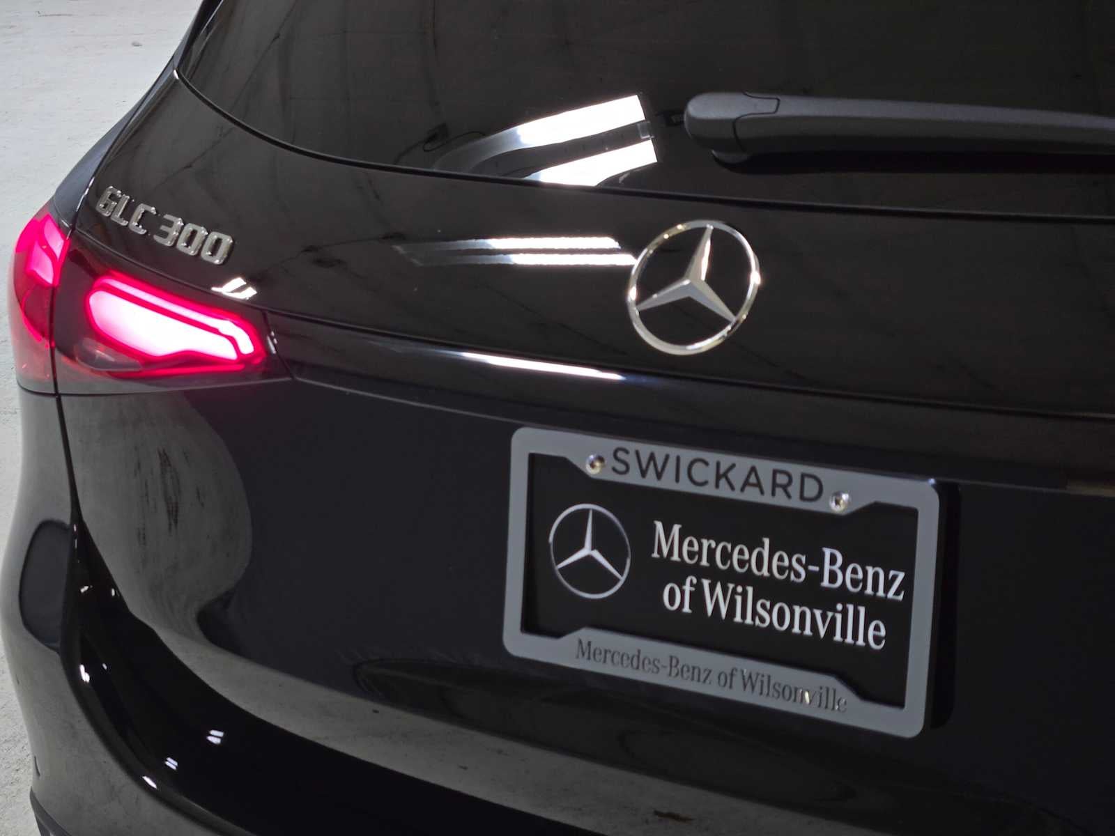 2027 Mercedes-Benz GLC 300 4MATIC® SUV