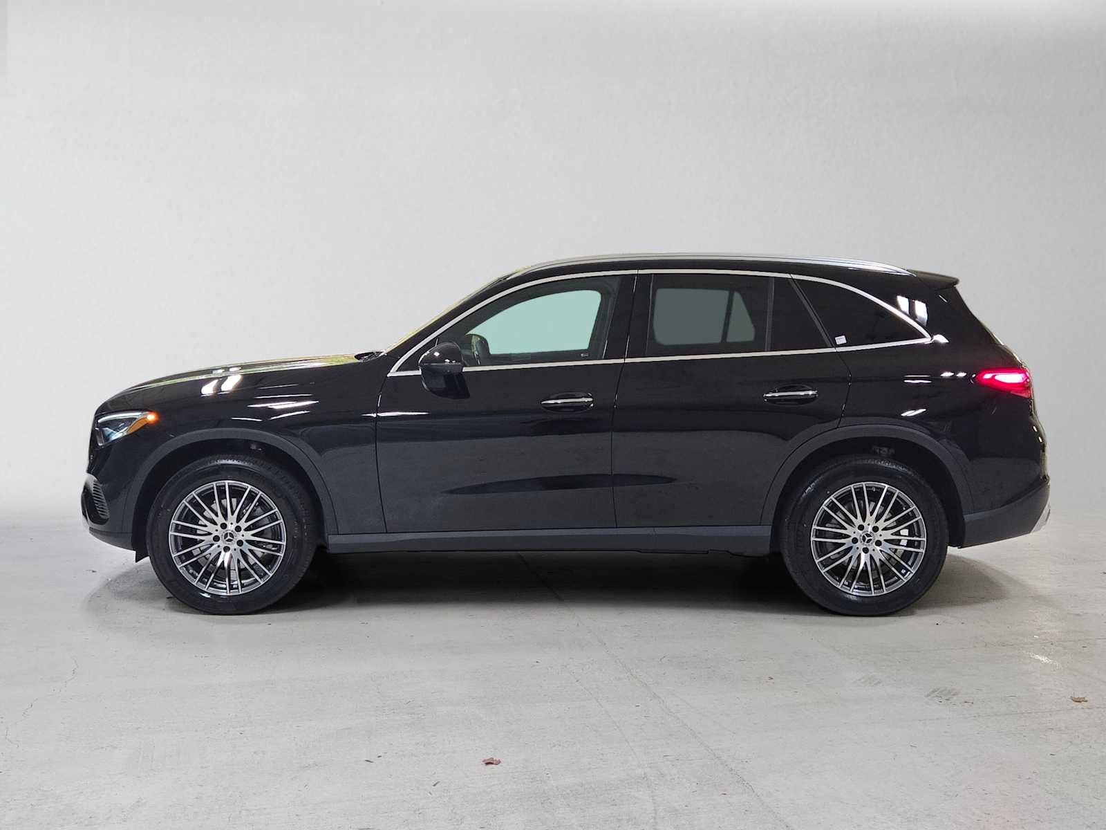 2027 Mercedes-Benz GLC 300 4MATIC® SUV