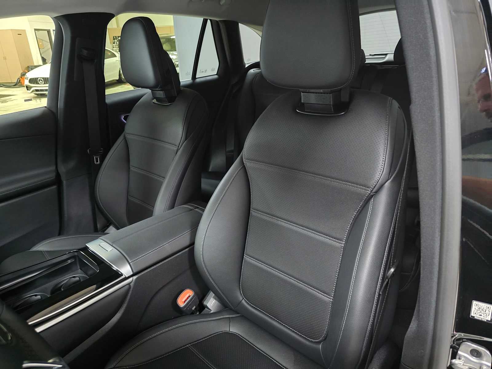 2025 Mercedes-Benz GLC 350e 4MATIC® SUV