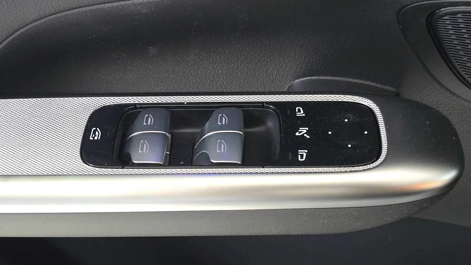 2026 Mercedes-Benz GLC 350e 4MATIC® SUV