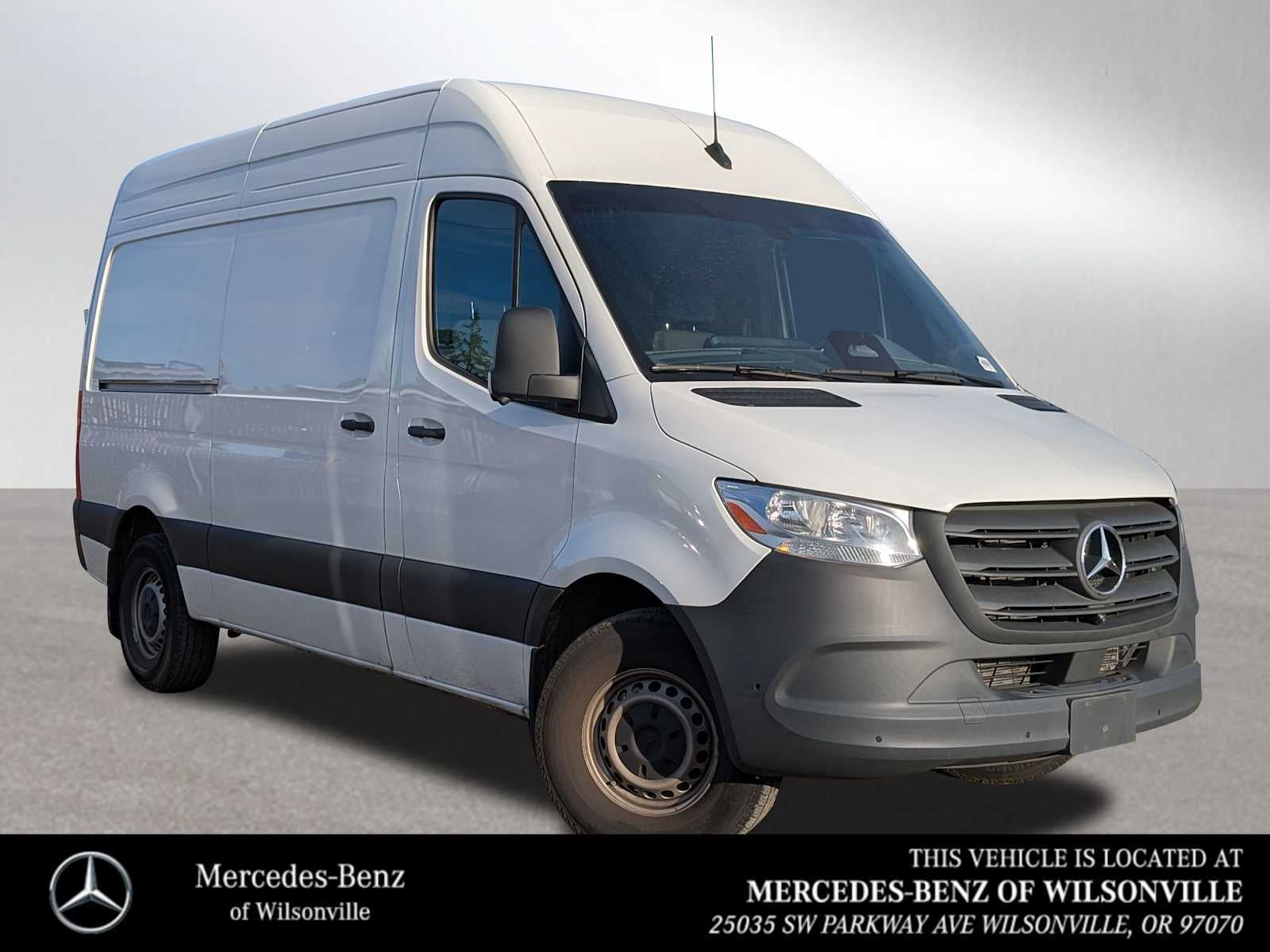 2025 Mercedes-Benz Sprinter 2500 Standard Roof I4 Diesel 144" RWD