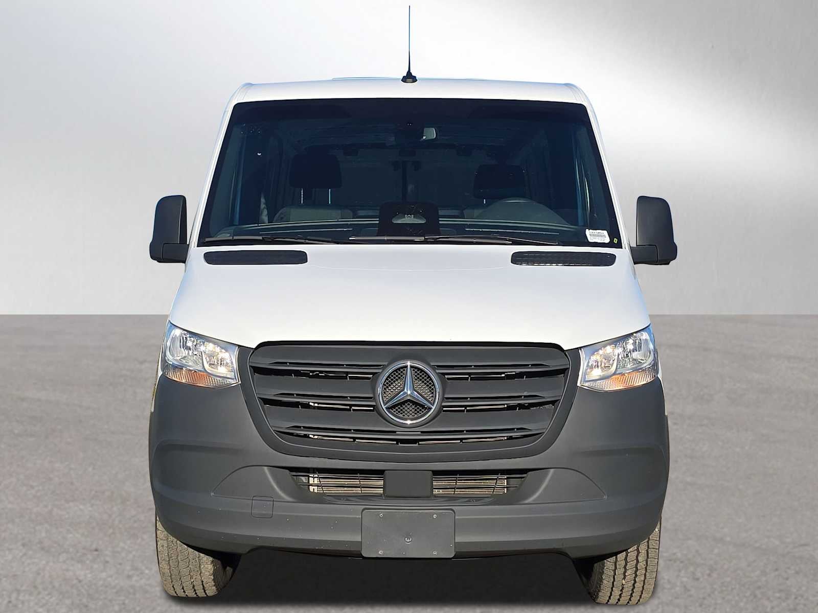 2025 Mercedes-Benz Sprinter 2500 Standard Roof I4 Diesel 144" RWD