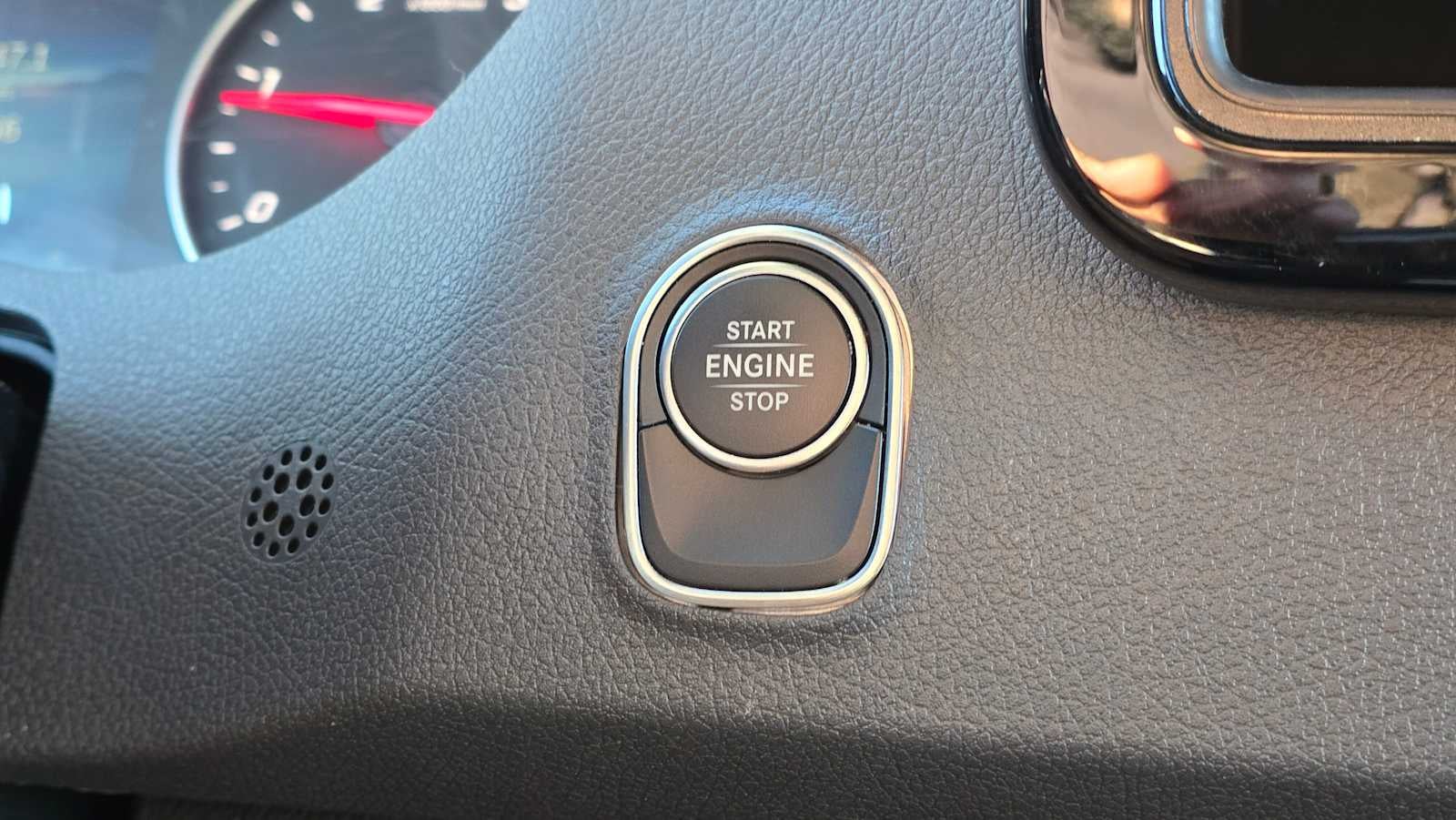 2025 Mercedes-Benz Sprinter 2500 Standard Roof I4 Diesel 144" RWD