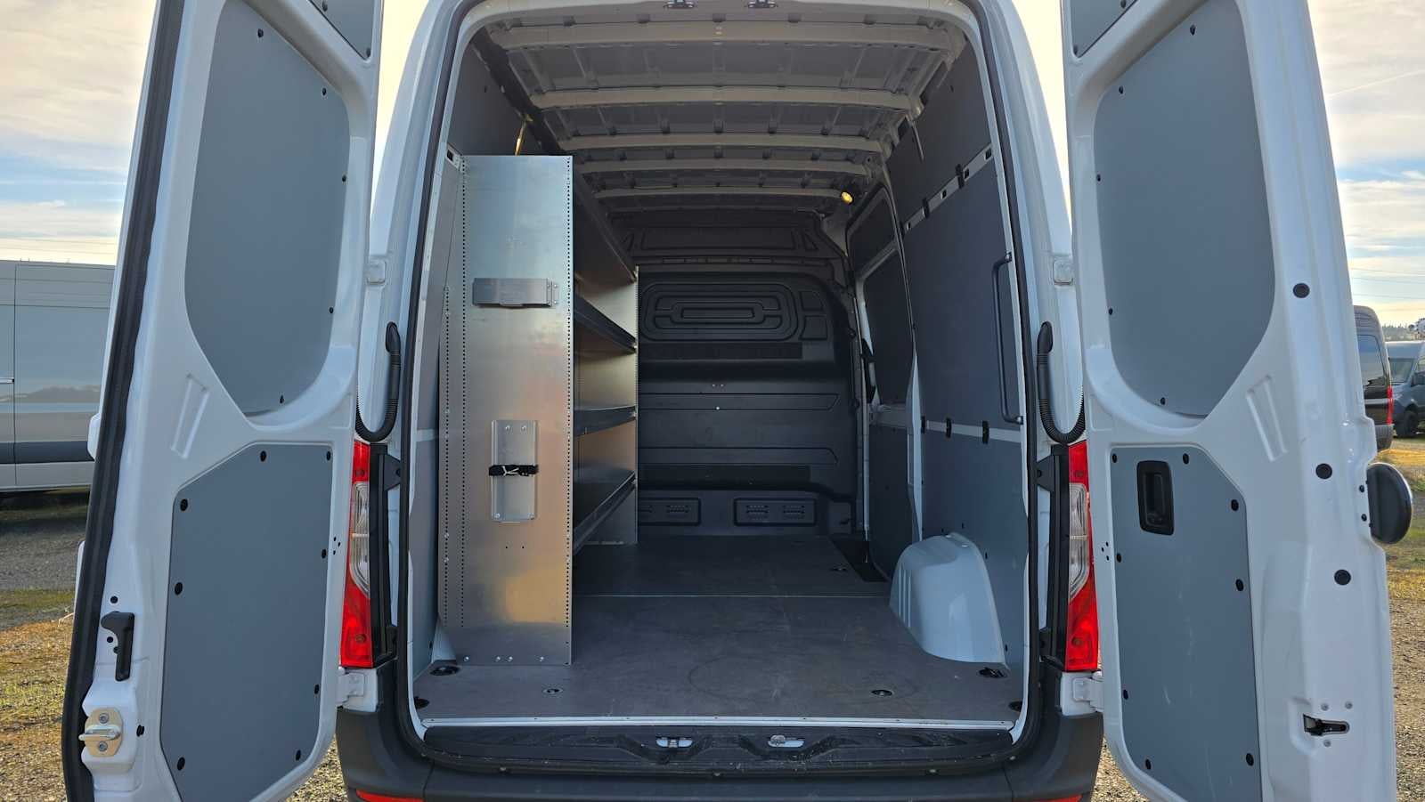 2025 Mercedes-Benz Sprinter 2500 Standard Roof I4 Diesel 144" RWD