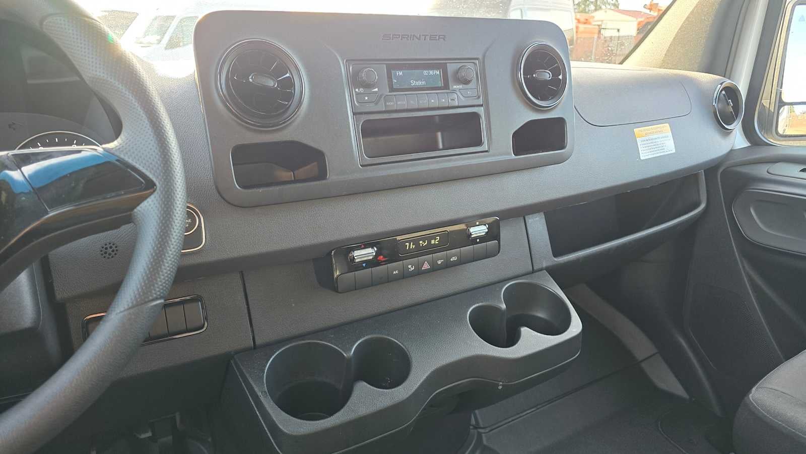 2025 Mercedes-Benz Sprinter 2500 Standard Roof I4 Diesel 144" RWD