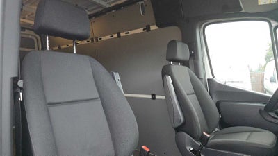 2025 Mercedes-Benz Sprinter 2500 Standard Roof I4 Diesel 144" RWD