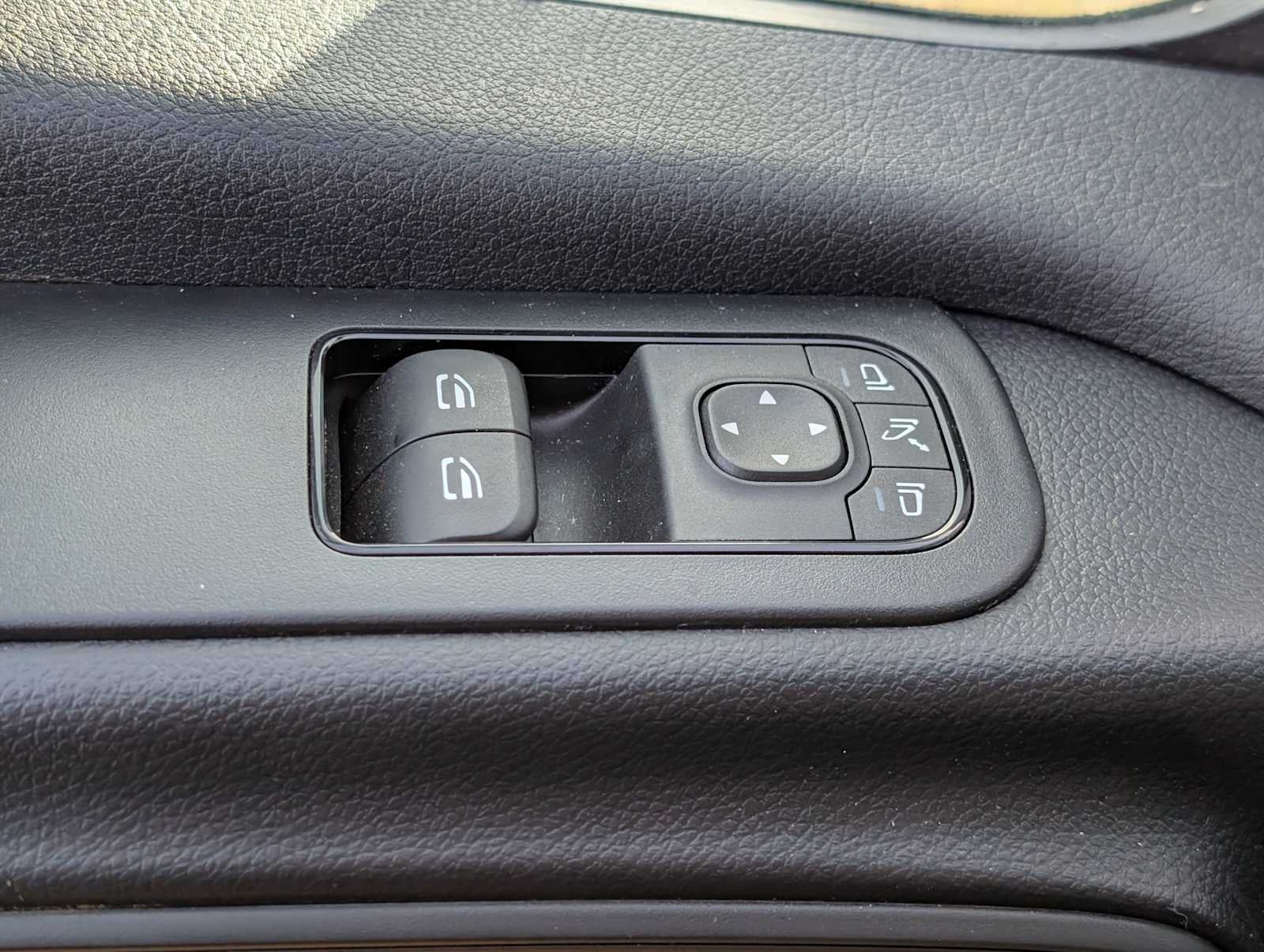 2025 Mercedes-Benz Sprinter 2500 Standard Roof I4 Diesel 144" RWD