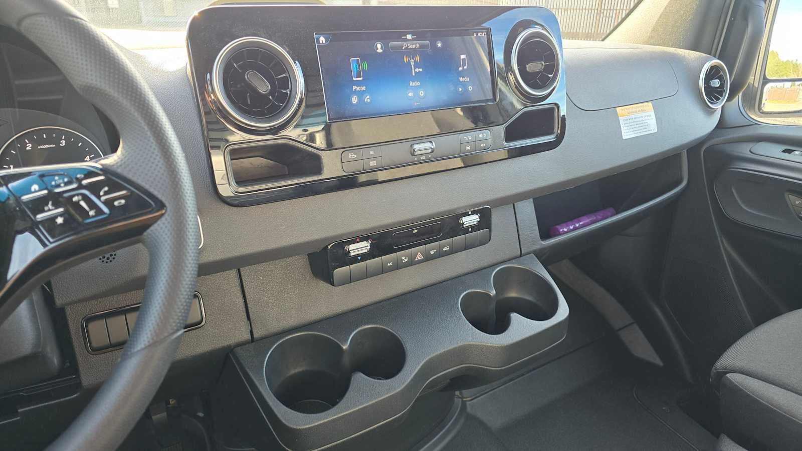 2025 Mercedes-Benz Sprinter 2500 Standard Roof I4 Diesel 144" RWD