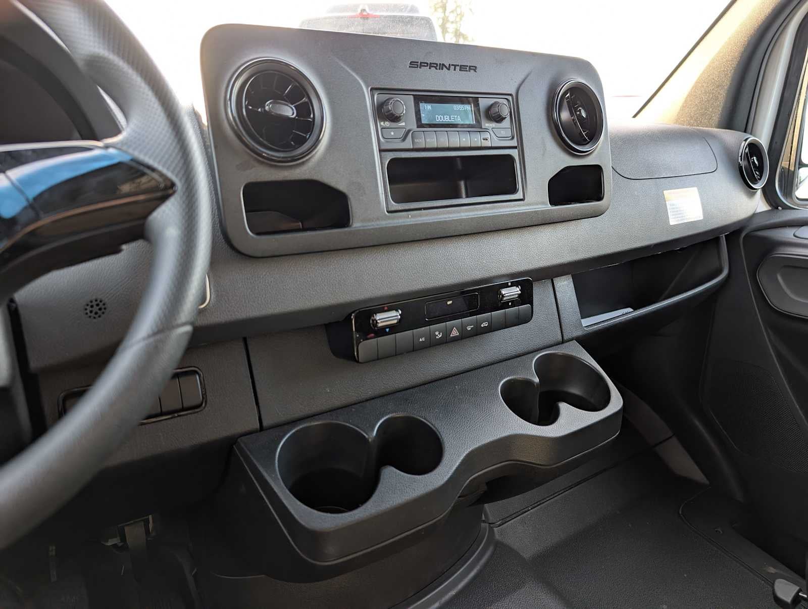 2025 Mercedes-Benz Sprinter 2500 Standard Roof I4 Diesel 144" RWD