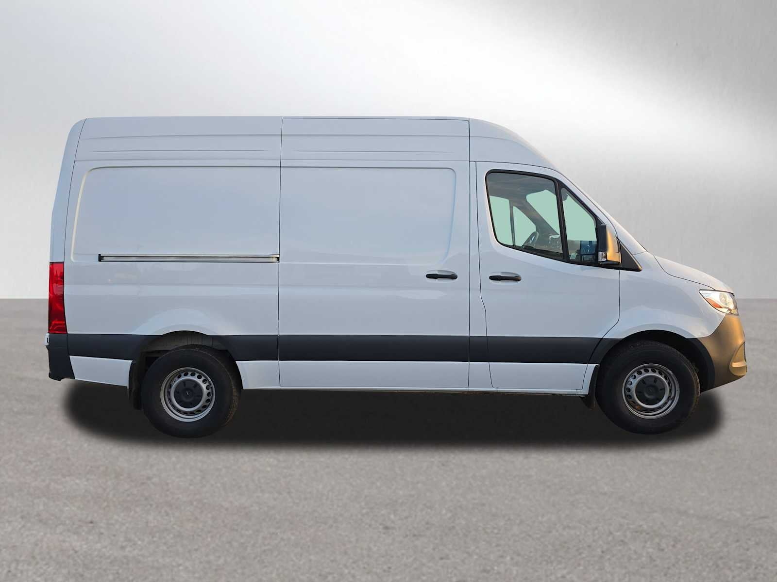 2025 Mercedes-Benz Sprinter 2500 Standard Roof I4 Diesel 144" RWD
