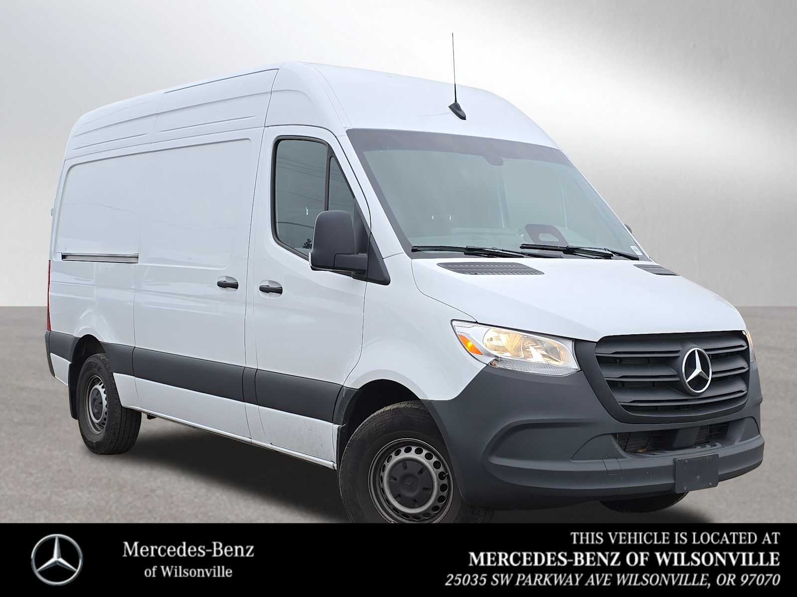2025 Mercedes-Benz Sprinter 2500 Standard Roof I4 Diesel 144" RWD