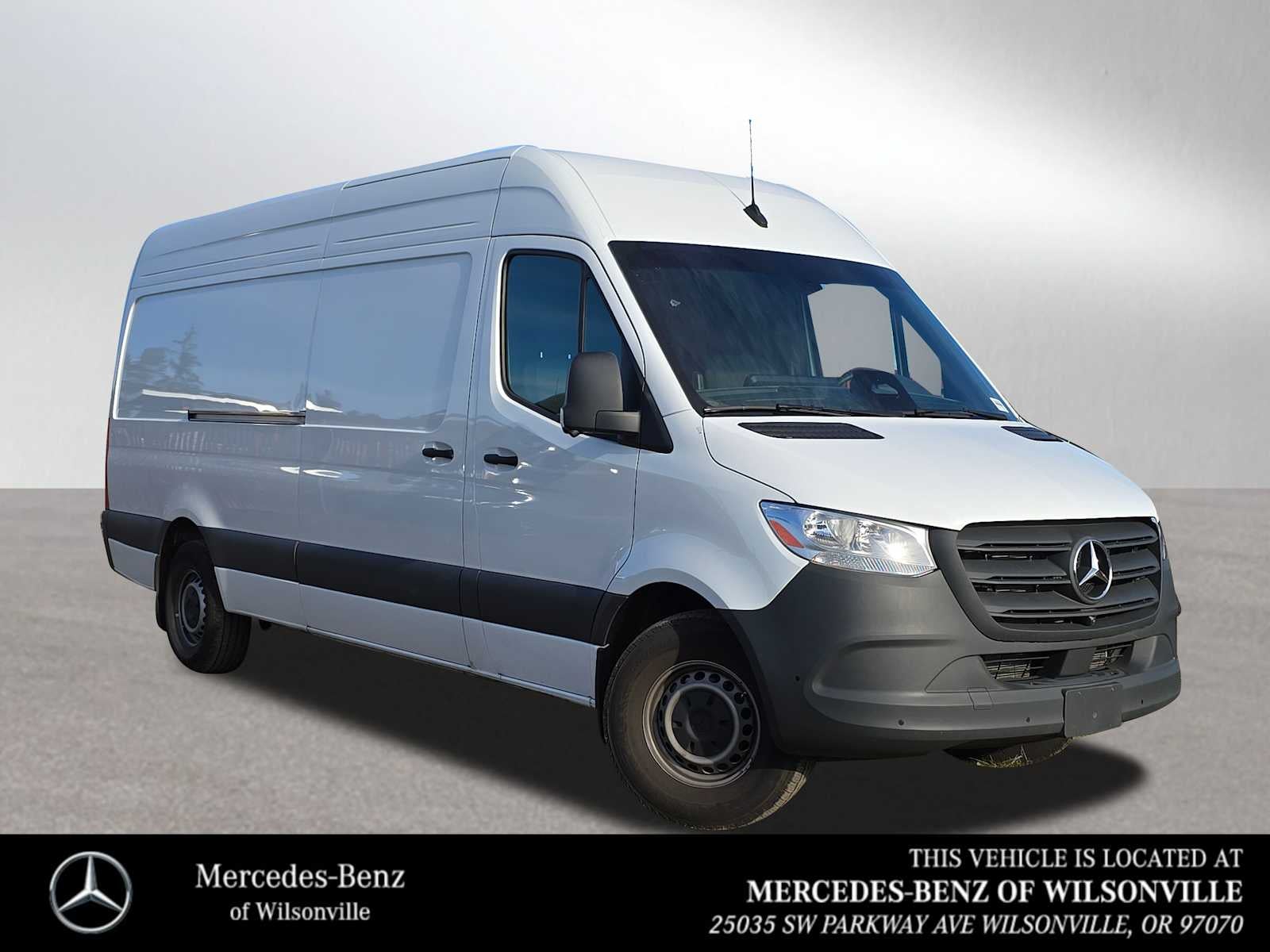 2025 Mercedes-Benz Sprinter 2500 High Roof I4 Diesel 170" RWD