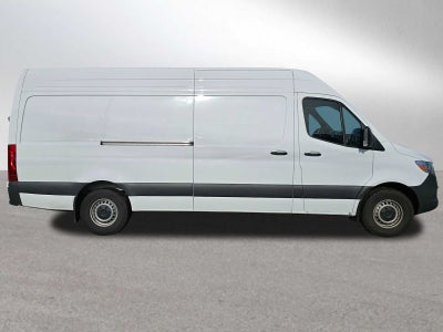 2025 Mercedes-Benz Sprinter 2500 High Roof I4 Diesel 170" RWD