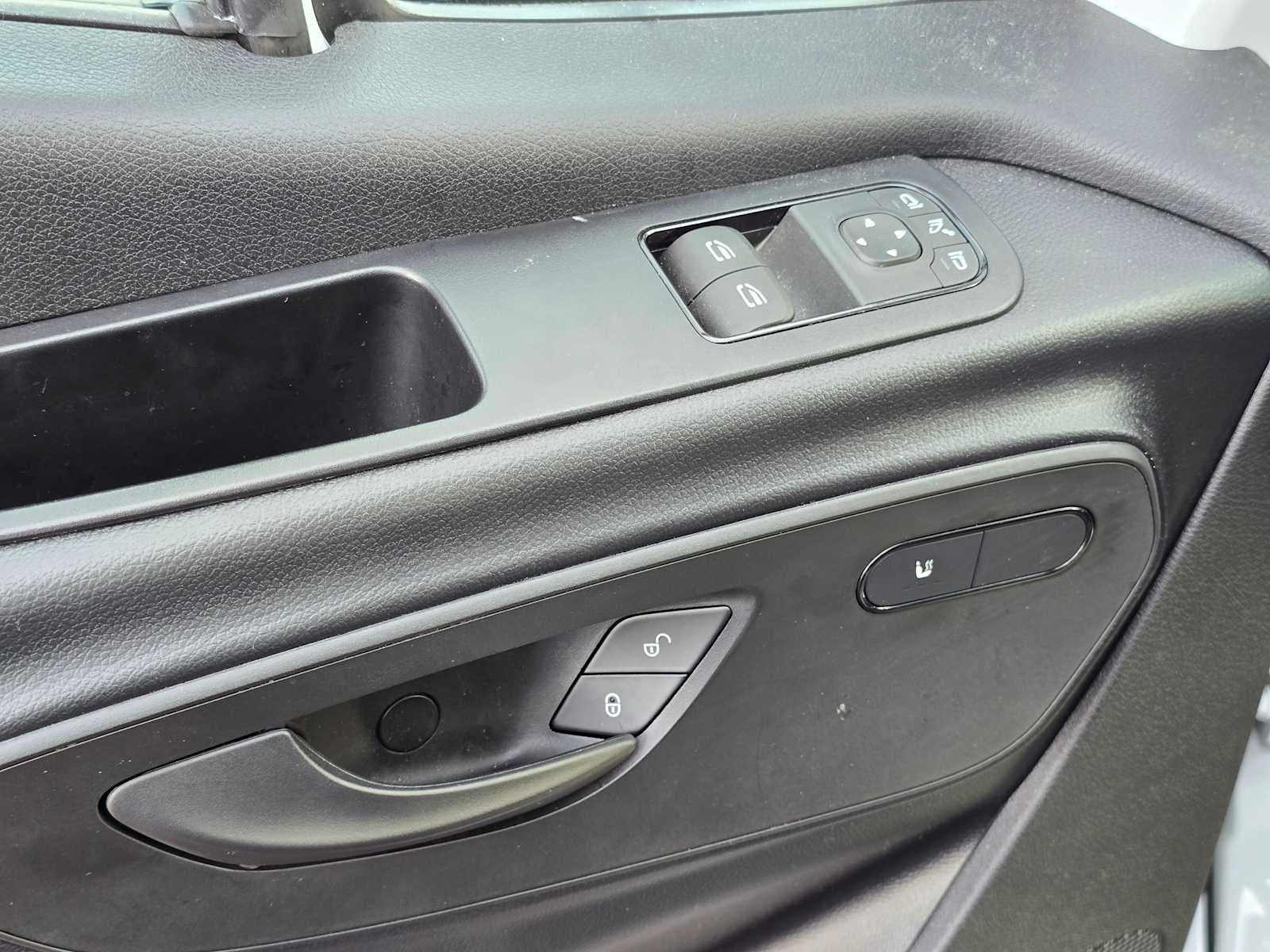 2025 Mercedes-Benz Sprinter 2500 High Roof I4 Diesel 170" RWD