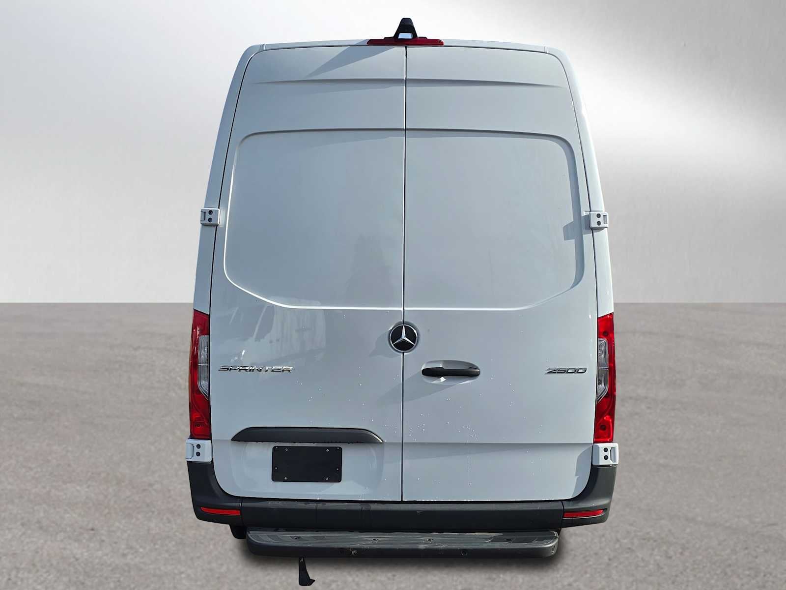 2025 Mercedes-Benz Sprinter 2500 High Roof I4 Diesel 170" RWD