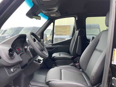 2024 Mercedes-Benz Sprinter 2500 Standard Roof I4 Diesel HO 144" RWD