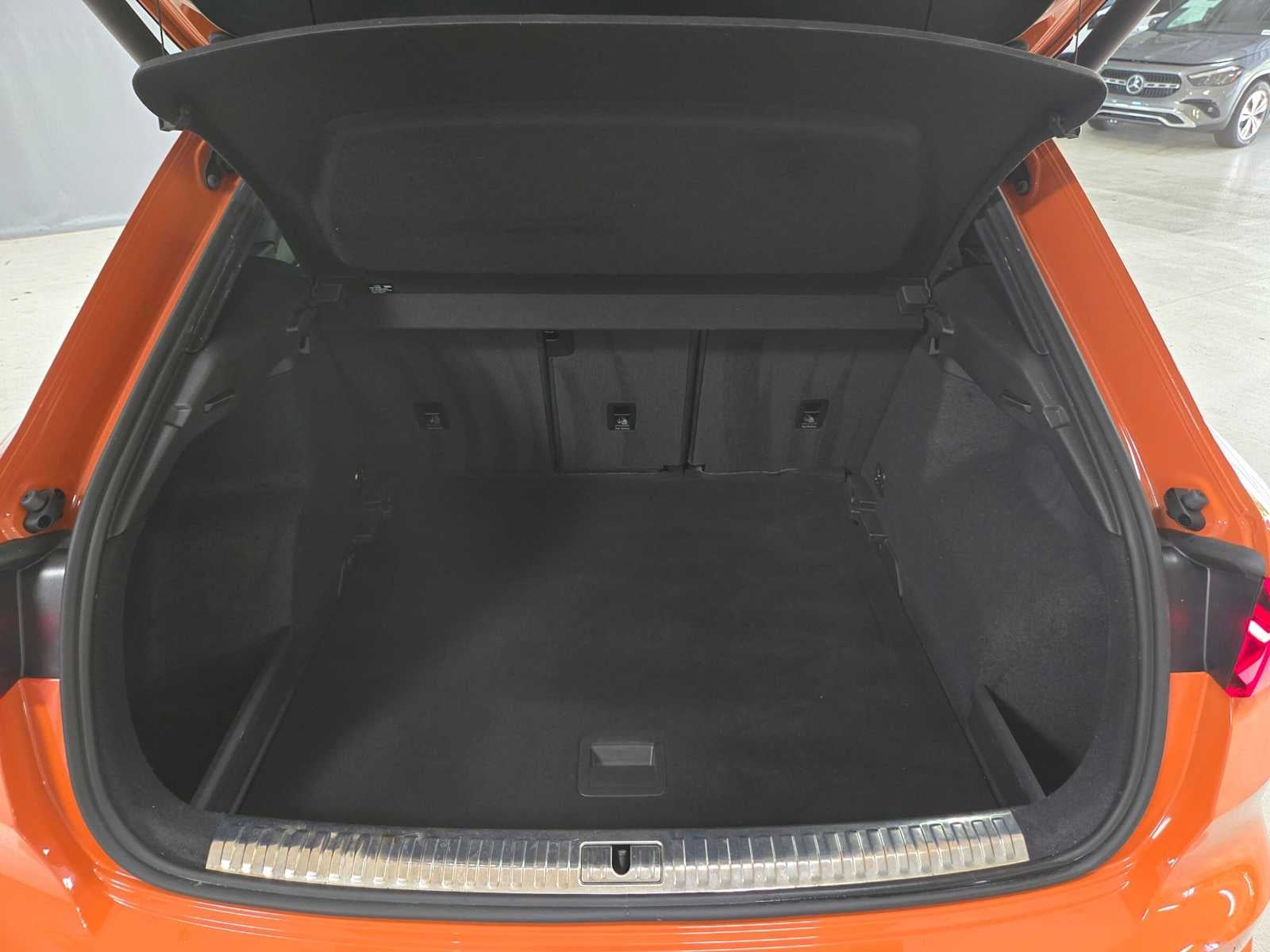 2023 Audi Q3 S line Premium