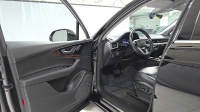 2018 Audi Q7 Premium Plus
