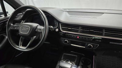 2019 Audi Q7 Prestige