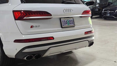 2022 Audi SQ7 Prestige