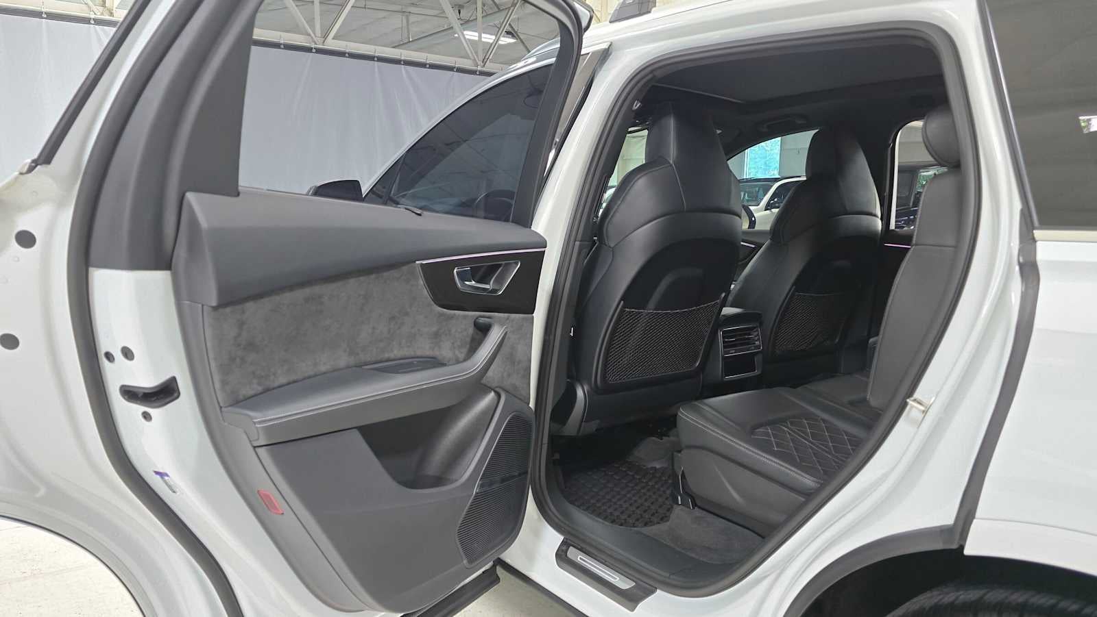2022 Audi SQ7 Prestige