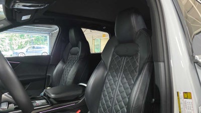 2022 Audi SQ7 Prestige
