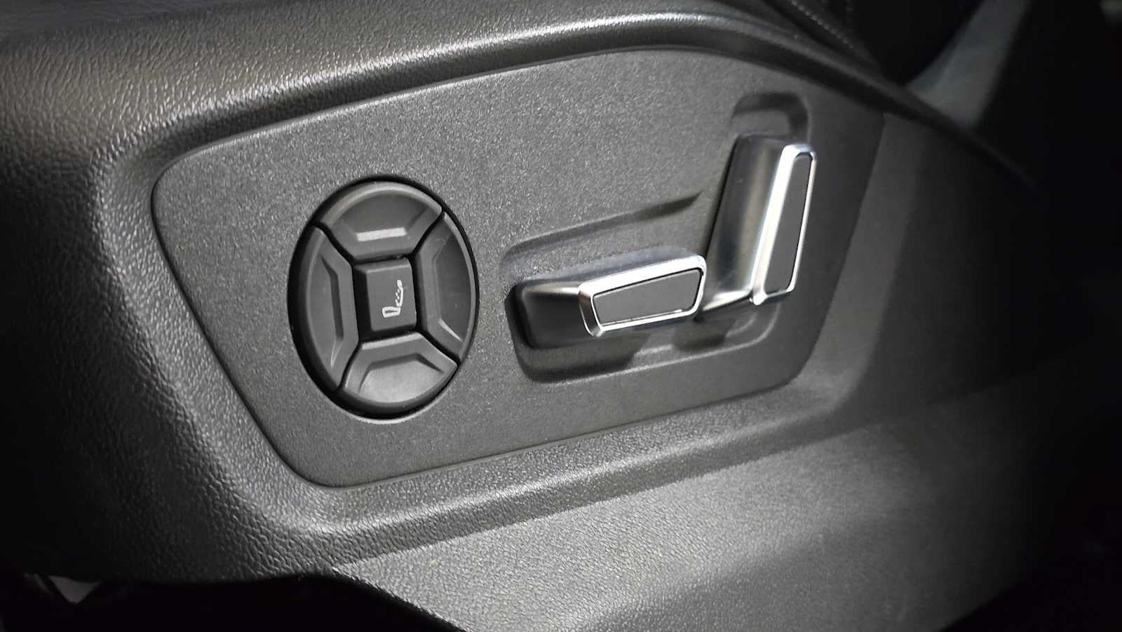 2023 Audi SQ7 Prestige