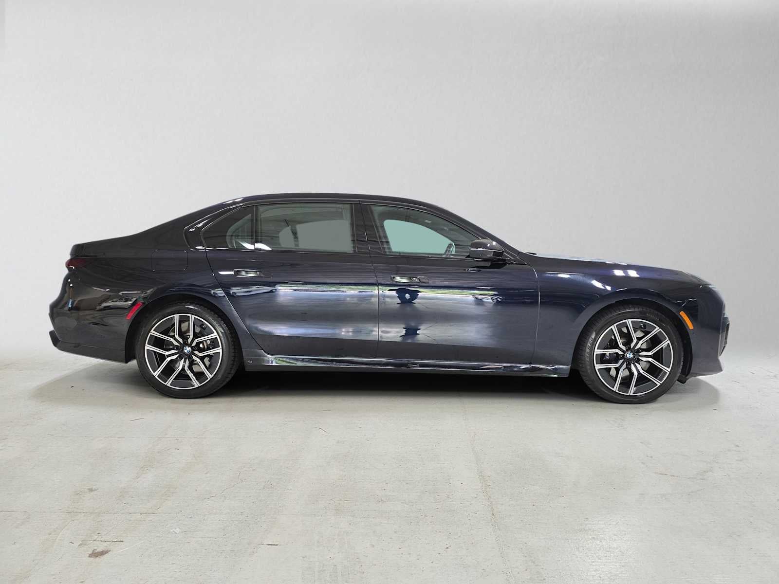 2023 BMW 760i xDrive 760i xDrive