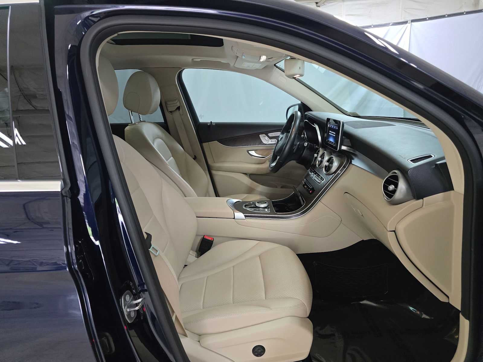 2019 Mercedes-Benz GLC 300 4MATIC® SUV