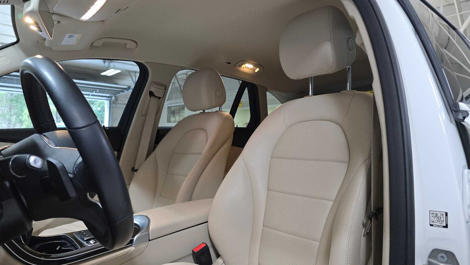 2020 Mercedes-Benz GLC GLC 300