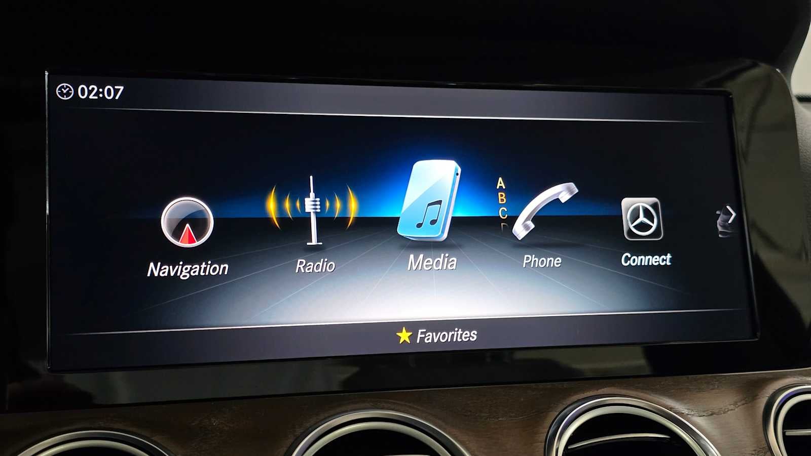 2019 Mercedes-Benz E 300 4MATIC® Sedan