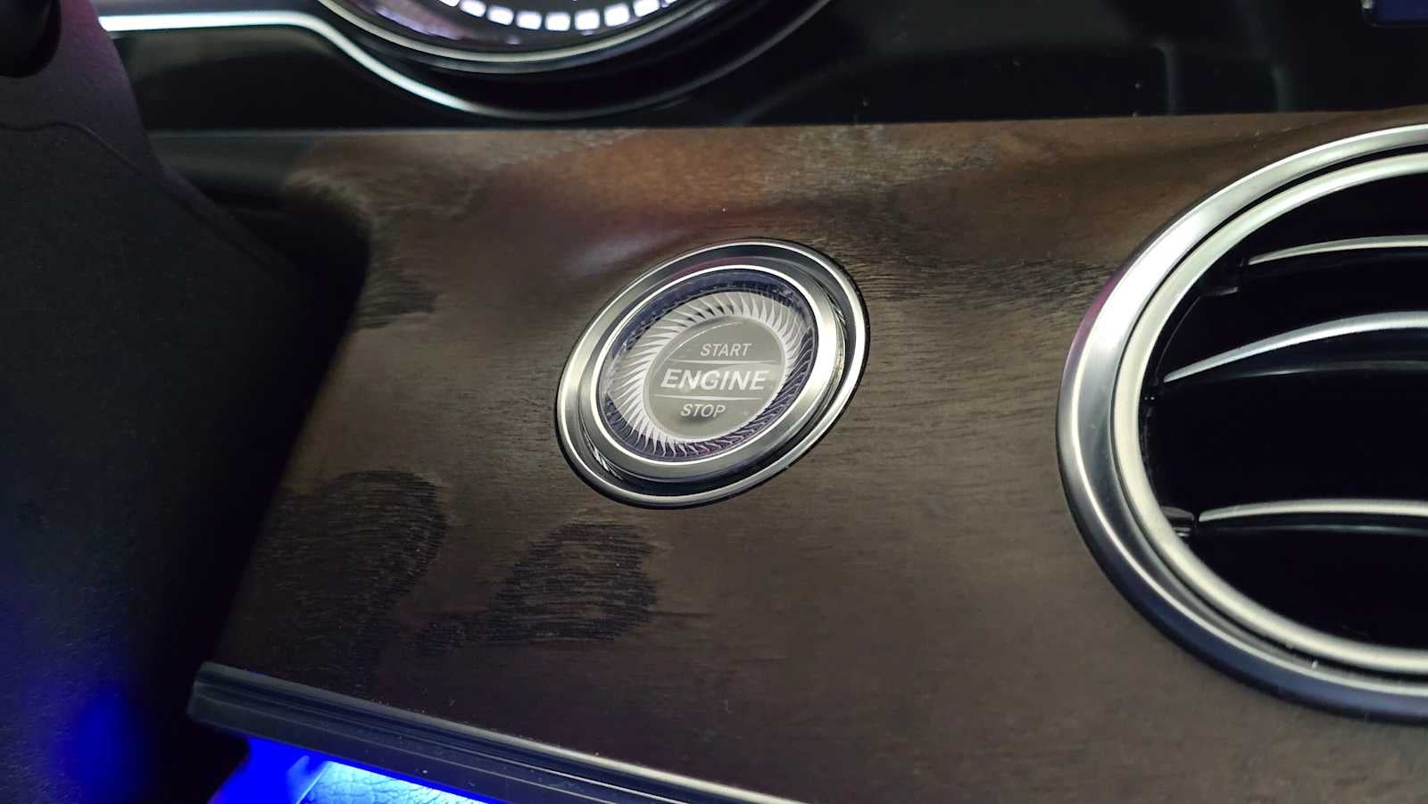 2019 Mercedes-Benz E 300 4MATIC® Sedan