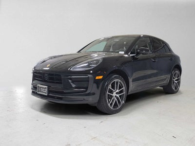 2025 Porsche Macan AWD