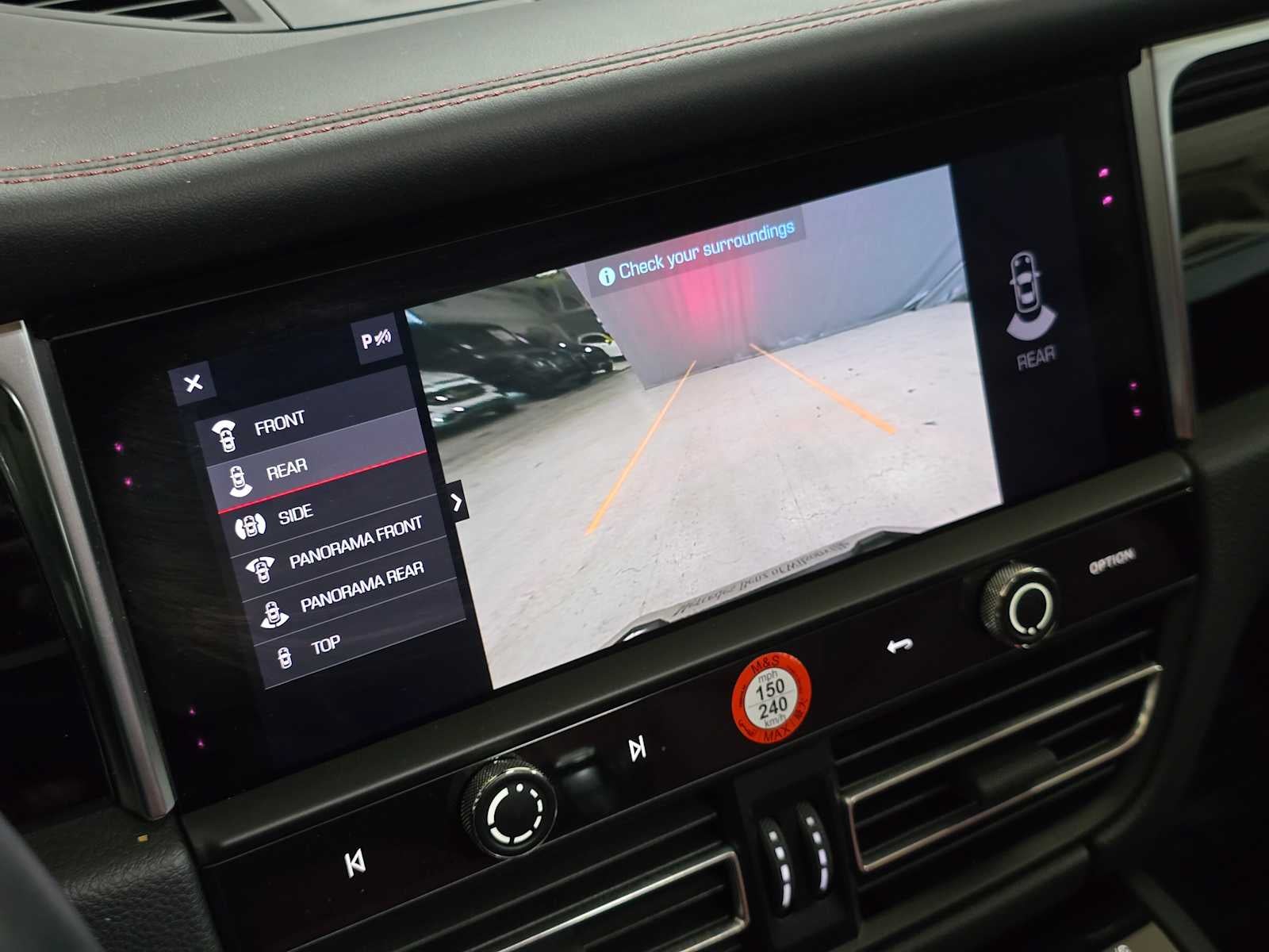 2024 Porsche Macan AWD