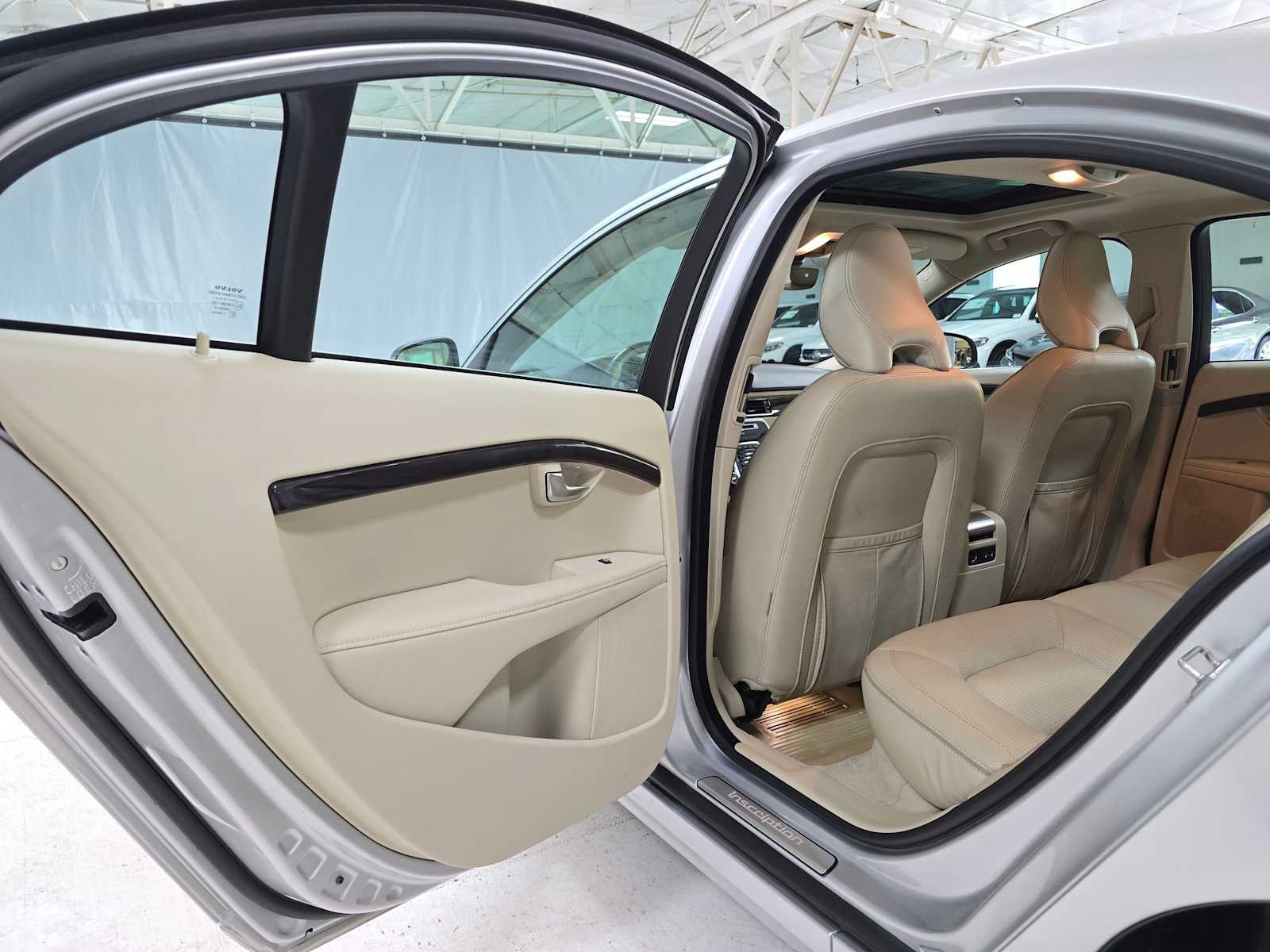 2015 Volvo S80 T6 Platinum