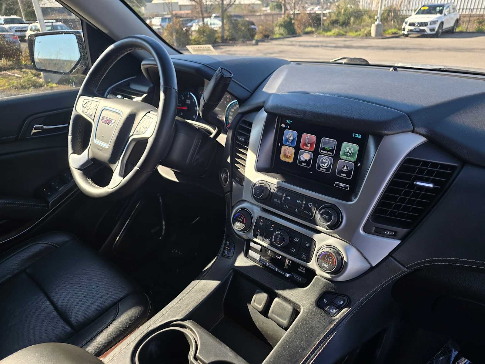 2017 GMC Yukon XL SLT