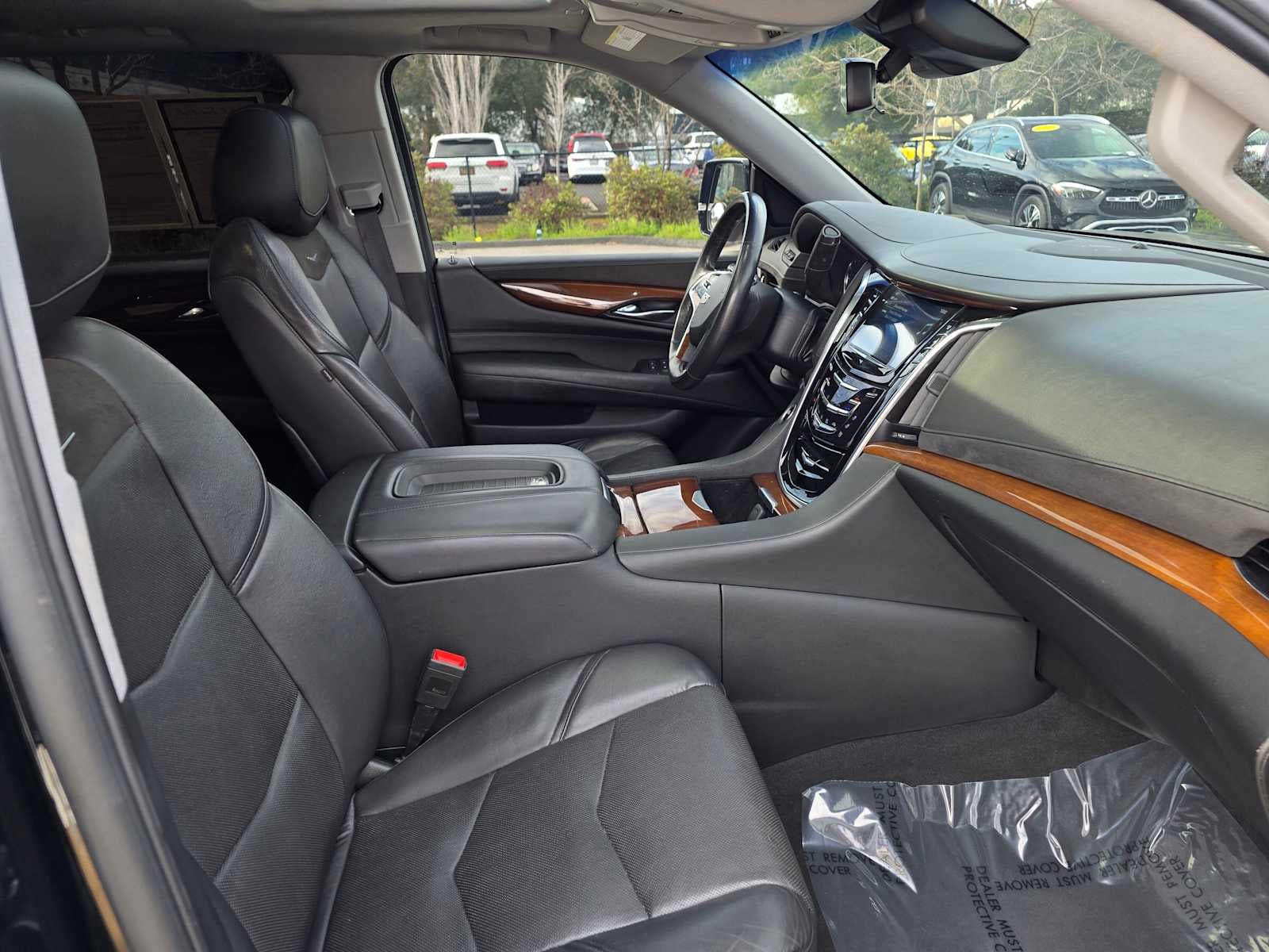 2020 Cadillac Escalade Luxury